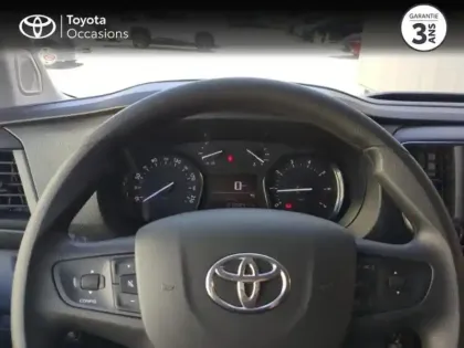 Photo 12 Toyota Proace  Combi Long 1.5 120 D-4D Dynamic RC22