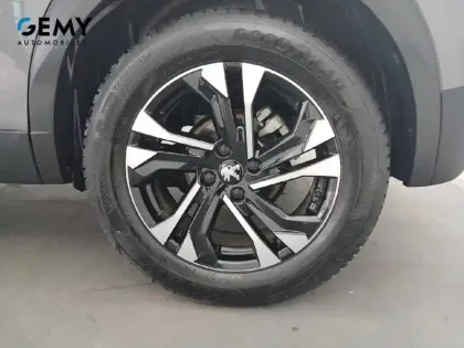 Photo 10 Peugeot 2008  PureTech 130 S&S EAT8