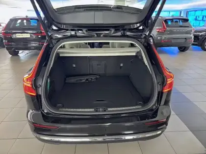 Photo 6 Volvo V60  T6 AWD Hybride Rechargeable 253 ch + 145 ch Geartronic 8