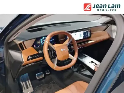 Photo 10 DS DS 8 N°8 350 ch AWD Long Range