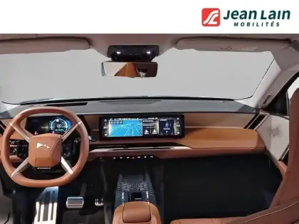 Photo 17 DS DS 8 N°8 350 ch AWD Long Range