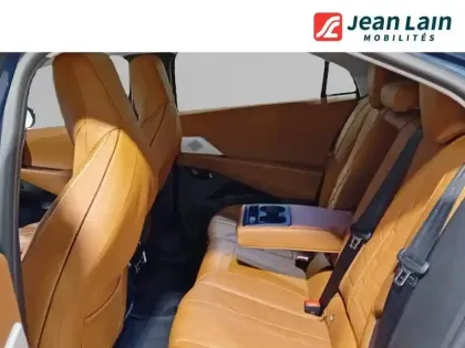 Photo 16 DS DS 8 N°8 350 ch AWD Long Range