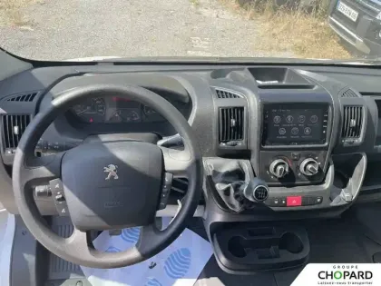 Photo 16 Peugeot Boxer  TOLE 3.5 T L2H2 MAXI BLUEHDI 165 S&S BVM6