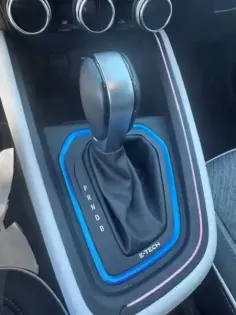 Photo 26 Renault Clio  E-Tech 140 - 21