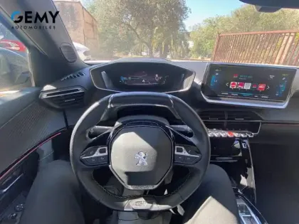 Photo 11 Peugeot 2008  Electrique 136 ch