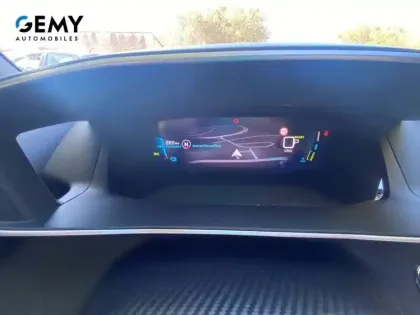 Photo 16 Peugeot 2008  Electrique 136 ch