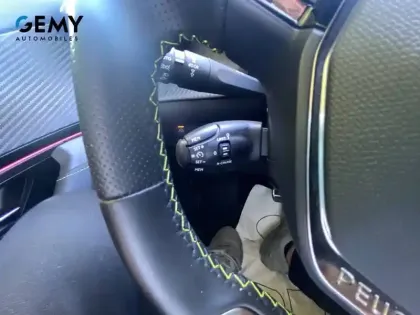 Photo 18 Peugeot 2008  Electrique 136 ch