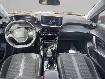 Photo 7 Peugeot 2008 Gén. II Ph1 NG Roadtrip 5