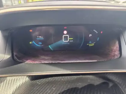 Photo 9 Peugeot 2008 Gén. II Ph1 NG Roadtrip 5