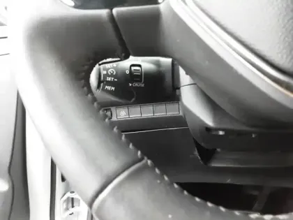 Photo 18 Peugeot 208  Electrique 50 kWh 136ch