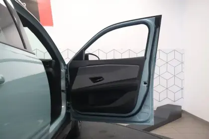 Photo 5 Renault 4 Renault  E-Tech Electrique 150 ch autonomie confort