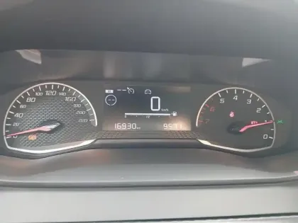 Photo 17 Peugeot 208  PureTech 75 S&S BVM5 Active