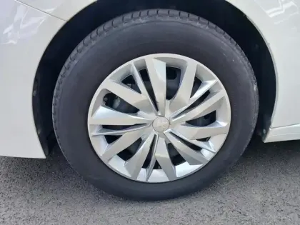 Photo 13 Peugeot 208  PureTech 75 S&S BVM5 Active