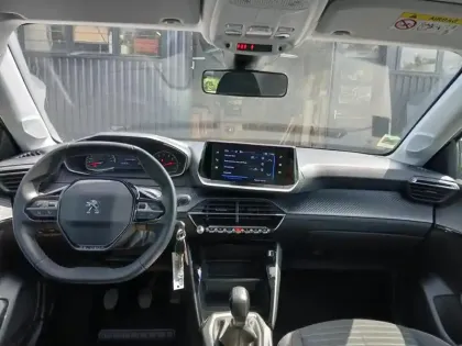 Photo 8 Peugeot 208  PureTech 75 S&S BVM5 Active