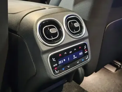 Photo 86 Mercedes Classe C 300 de Hybrid EQ AMG Line