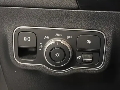 Photo 21 Mercedes EQA 250+ Edition