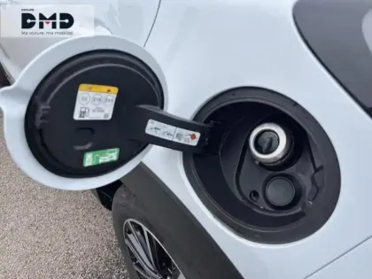 Photo 13 Ford Puma  1.0 Flexifuel 125ch S&S mHEV Titanium