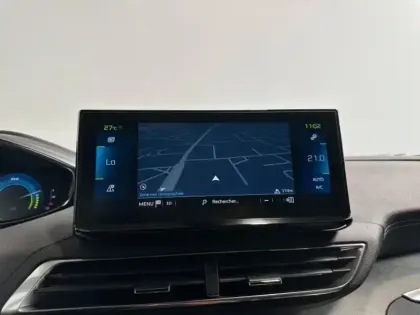 Photo 12 Peugeot 3008  HYBRID 225ch GT e-EAT8