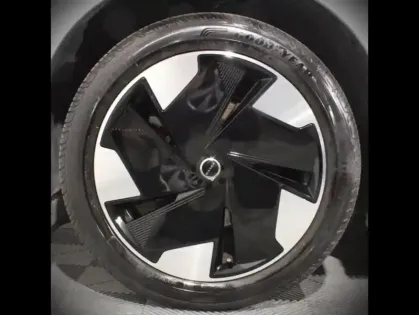 Photo 20 Volvo Ex30  Single Extended Range 272ch Ultra