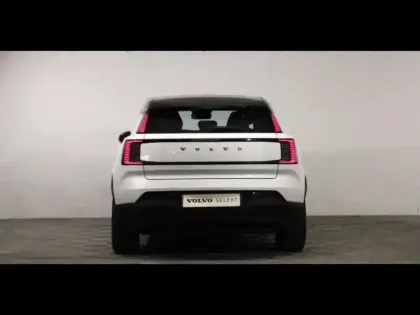 Photo 19 Volvo Ex30  Single Extended Range 272ch Ultra