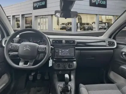 Photo 7 Citroën C3  1.2 PureTech 83ch S&S YOU!