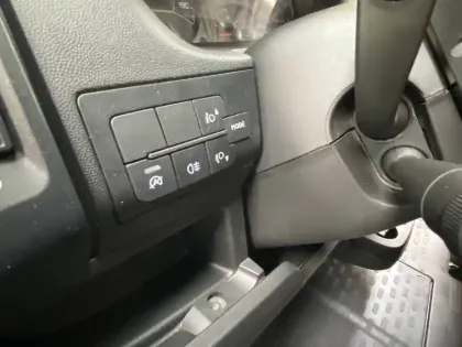 Photo 29 Peugeot Boxer  TOLE 330 L2H1 BLUEHDI 140 S&S