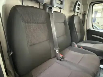 Photo 27 Peugeot Boxer  TOLE 330 L2H1 BLUEHDI 140 S&S