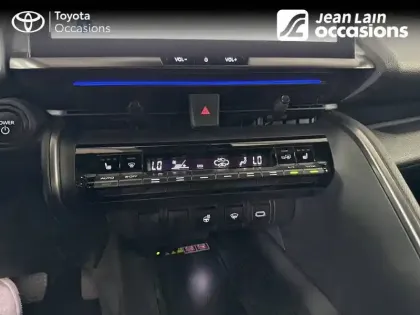 Photo 13 Toyota C-HR  Hybride 200