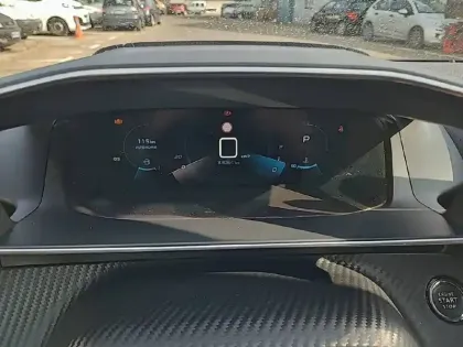 Photo 11 Peugeot 208  PureTech 130 S&S EAT8