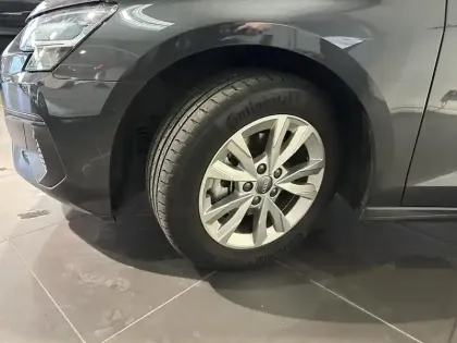 Photo 6 Audi A3  Sportback 35 TFSI Mild Hybrid 150 S tronic 7