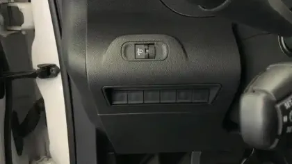 Photo 17 Peugeot Partner  FOURGON STANDARD 650 KG BLUEHDI 100 S&S BVM6 ASPHALT