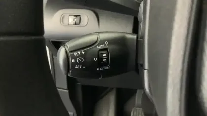 Photo 15 Peugeot Partner  FOURGON STANDARD 650 KG BLUEHDI 100 S&S BVM6 ASPHALT