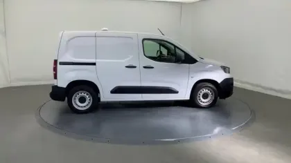 Photo 5 Peugeot Partner  FOURGON STANDARD 650 KG BLUEHDI 100 S&S BVM6 ASPHALT