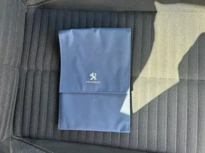 Photo 15 Peugeot 2008  Electrique 136 ch Active