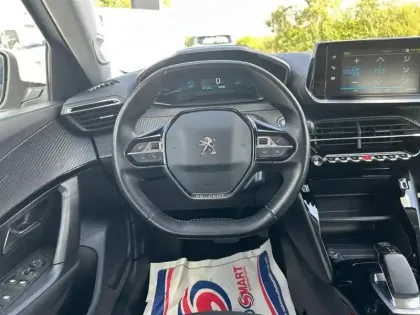 Photo 11 Peugeot 2008  Electrique 136 ch Active