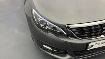 Photo 13 Peugeot 308  PureTech 110ch S&S BVM6 Allure Pack