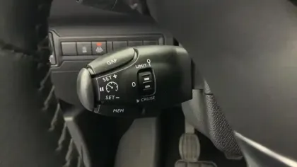 Photo 16 Peugeot 308  PureTech 110ch S&S BVM6 Allure Pack