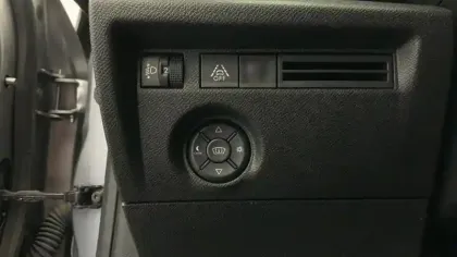 Photo 17 Citroën C4  PureTech 130 S&S EAT8 Shine