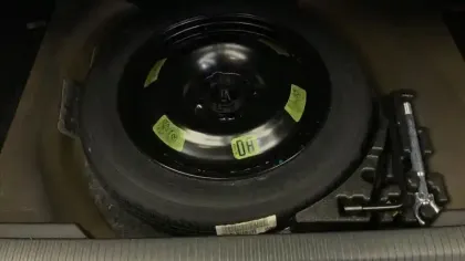 Photo 24 Peugeot 2008  PureTech 130 S&S EAT8 GT