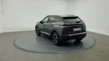 Photo 26 Peugeot 2008  PureTech 130 S&S EAT8 GT