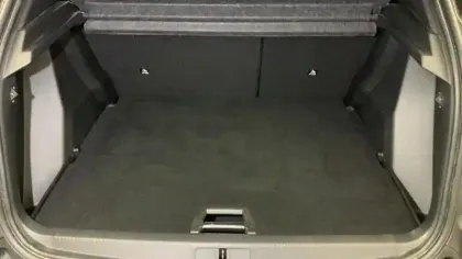 Photo 7 Peugeot 2008  PureTech 130 S&S EAT8 GT