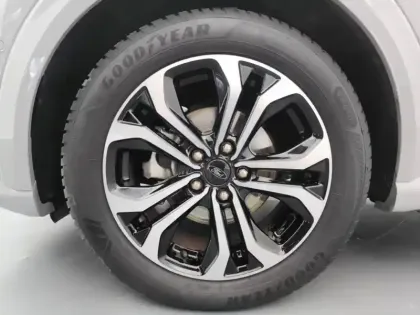 Photo 14 Ford Puma  1.0 Flexifuel 125 ch S&S BVM6 ST-Line X