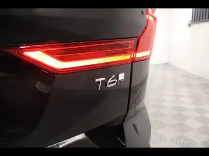 Photo 5 Volvo Xc60  T6 Hybride Rechargeable 253 + 145ch Utra Style Chrome Geartronic 8 AWD