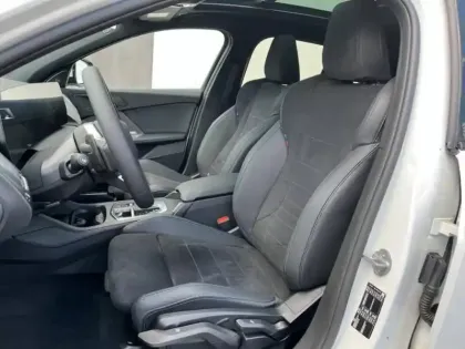 Photo 7 BMW Serie 1 Série 1 120dA 163ch M Sport DKG7