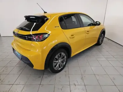 Photo 4 Peugeot 208  e- 136ch Style