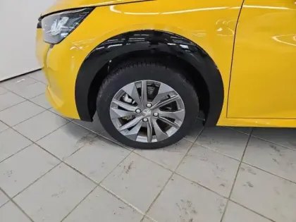 Photo 8 Peugeot 208  e- 136ch Style