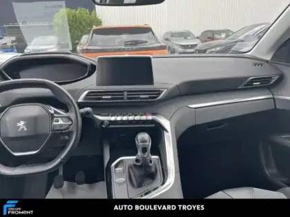 Photo 7 Peugeot 3008  1.2 PureTech 130ch Allure S&S