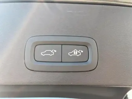 Photo 14 Volvo Xc40  B3 163ch Ultra DCT 7