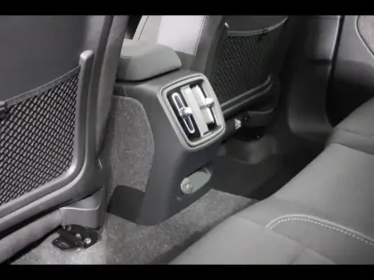 Photo 27 Volvo C40  Recharge Extended Range 252ch Ultimate