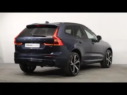 Photo 18 Volvo Xc60  T6 Hybride Rechargeable 350ch Plus Style Dark Geartronic 8 AWD